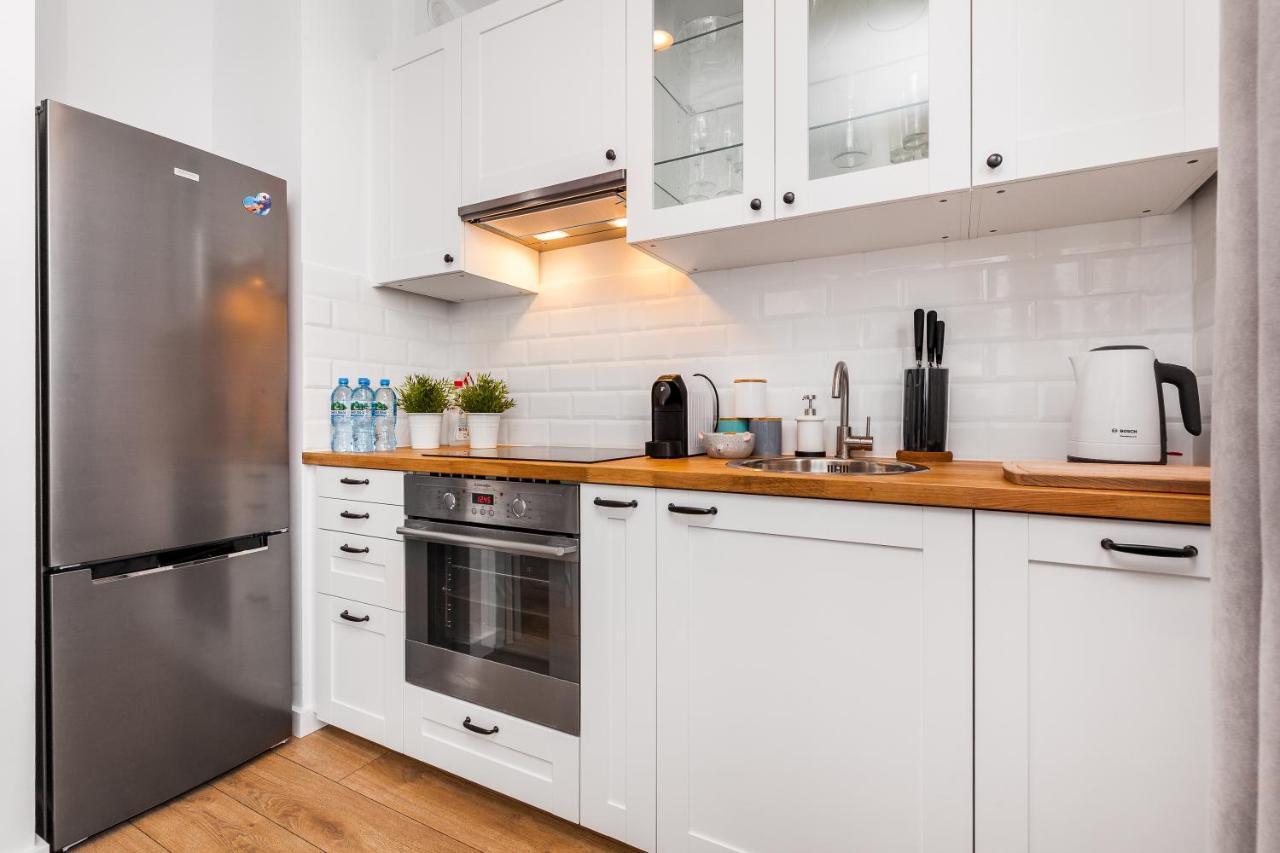 Goodhome - Sea Towers Apartment Gdynia